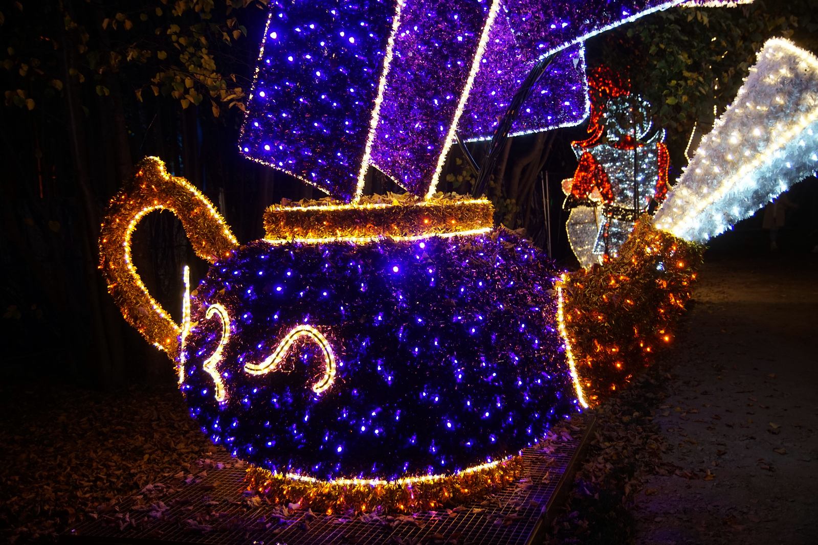 Zobaczcie „Tajemnicze Ogrody” w Lumina Park w zamku Topacz
