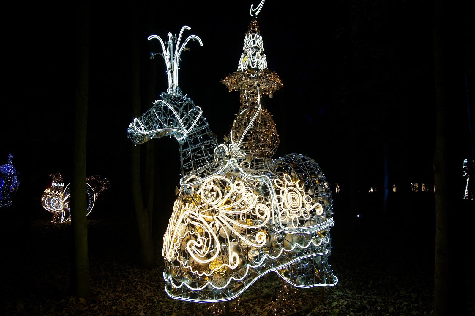 Zobaczcie „Tajemnicze Ogrody” w Lumina Park w zamku Topacz