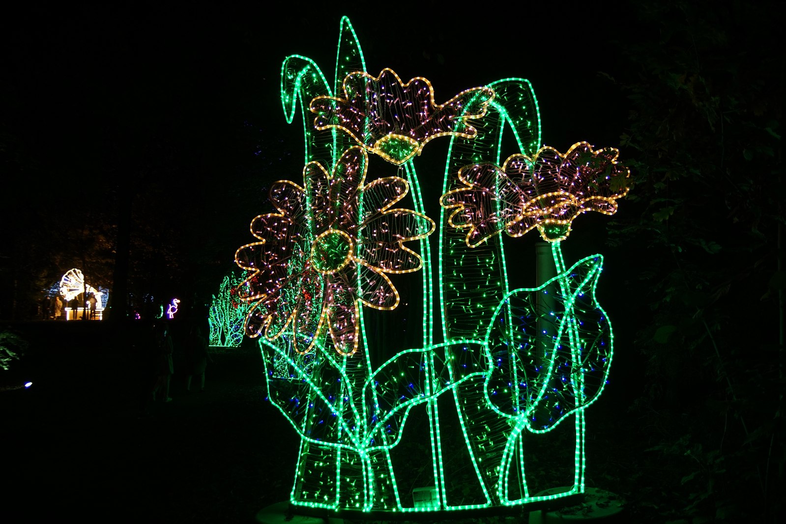 Zobaczcie „Tajemnicze Ogrody” w Lumina Park w zamku Topacz
