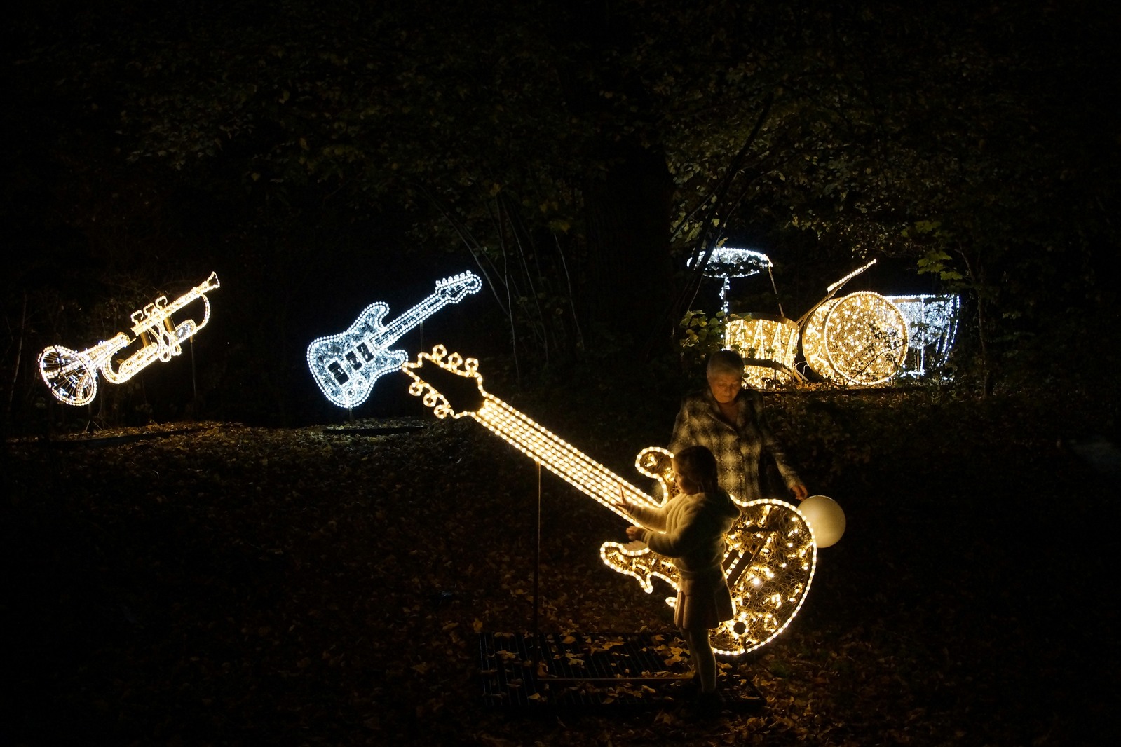 Zobaczcie „Tajemnicze Ogrody” w Lumina Park w zamku Topacz
