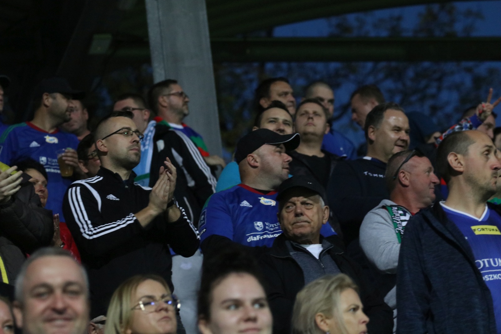 Ponad pięć tysięcy kibiców dopingowało Miedź Legnica