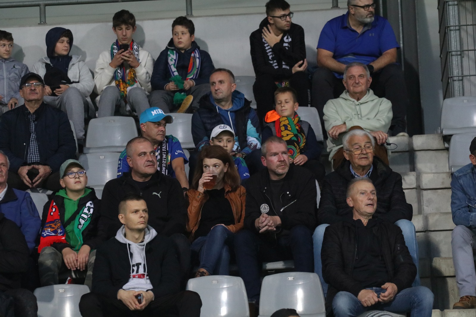 Ponad pięć tysięcy kibiców dopingowało Miedź Legnica