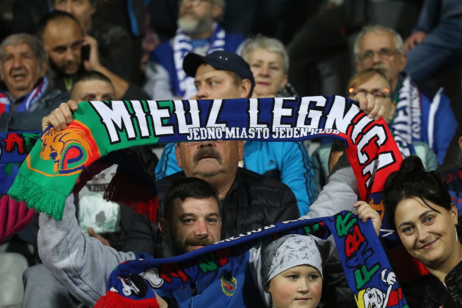 Ponad pięć tysięcy kibiców dopingowało Miedź Legnica