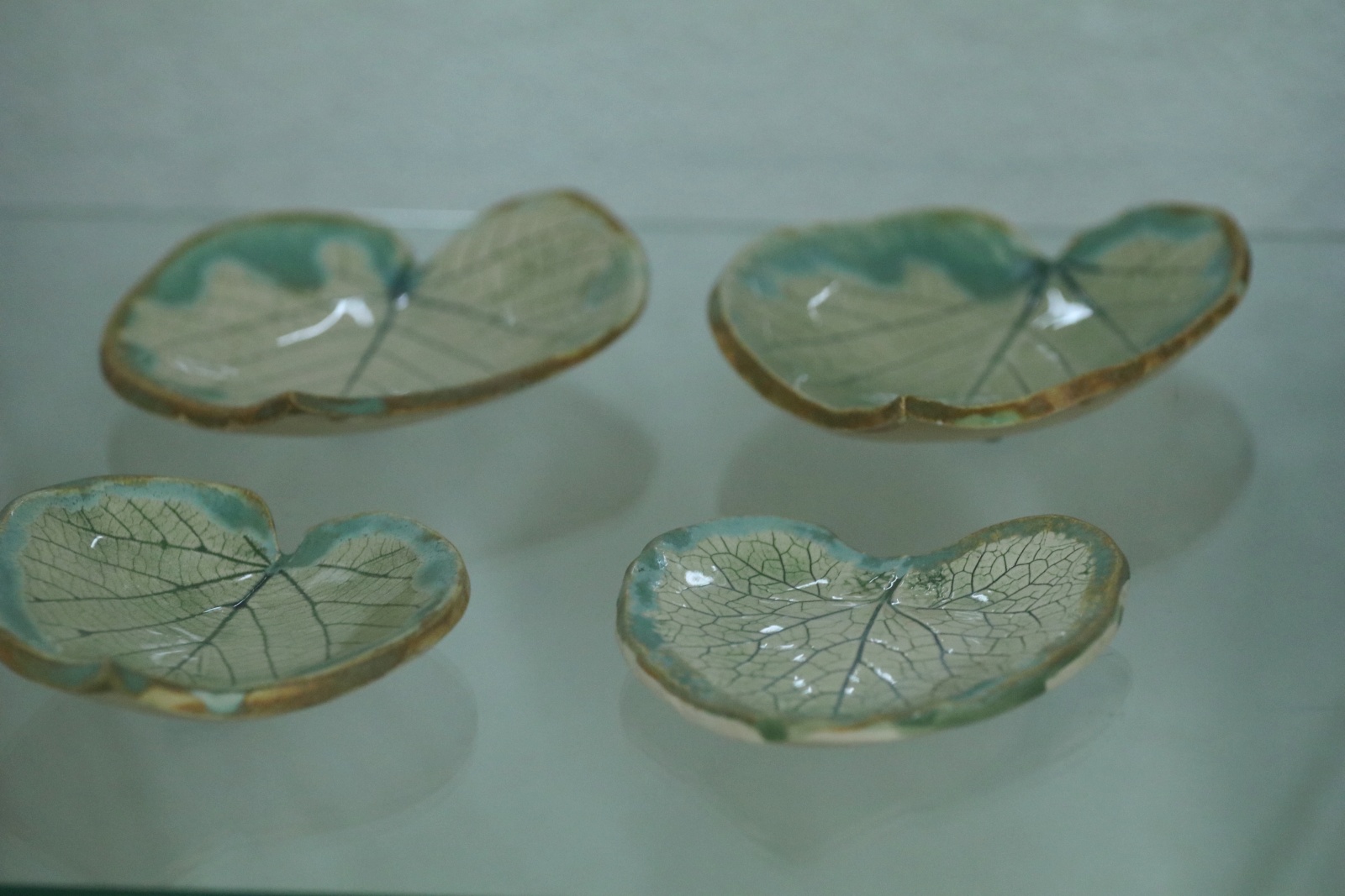 W Domu Kultury Atrium można podziwiać makramy i ceramikę