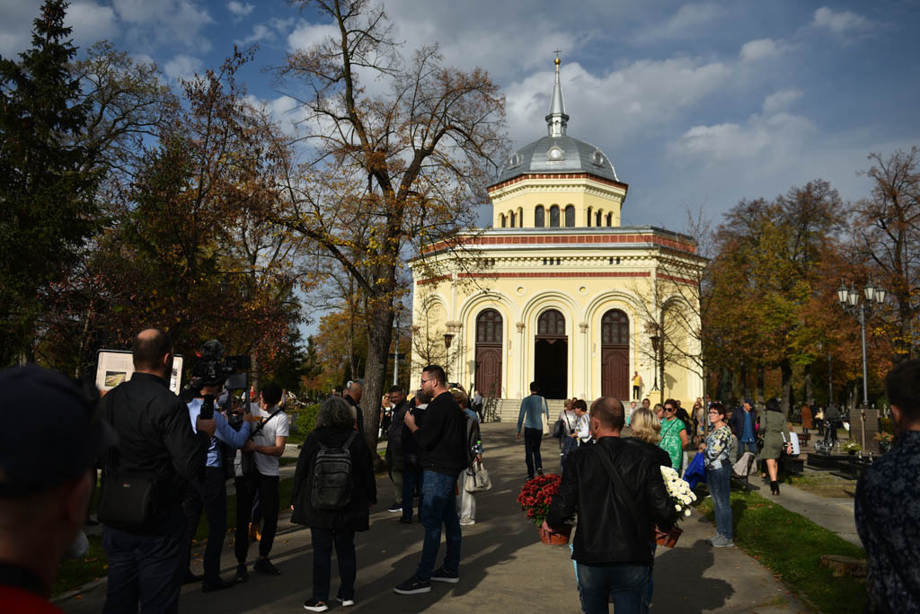 Legniczanie odkrywali tajemnice legnickiego cmentarza