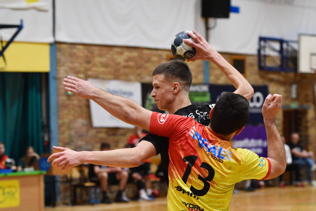 Minimalna porażka drużyny EUCO-UKS Dziewiątka Legnica