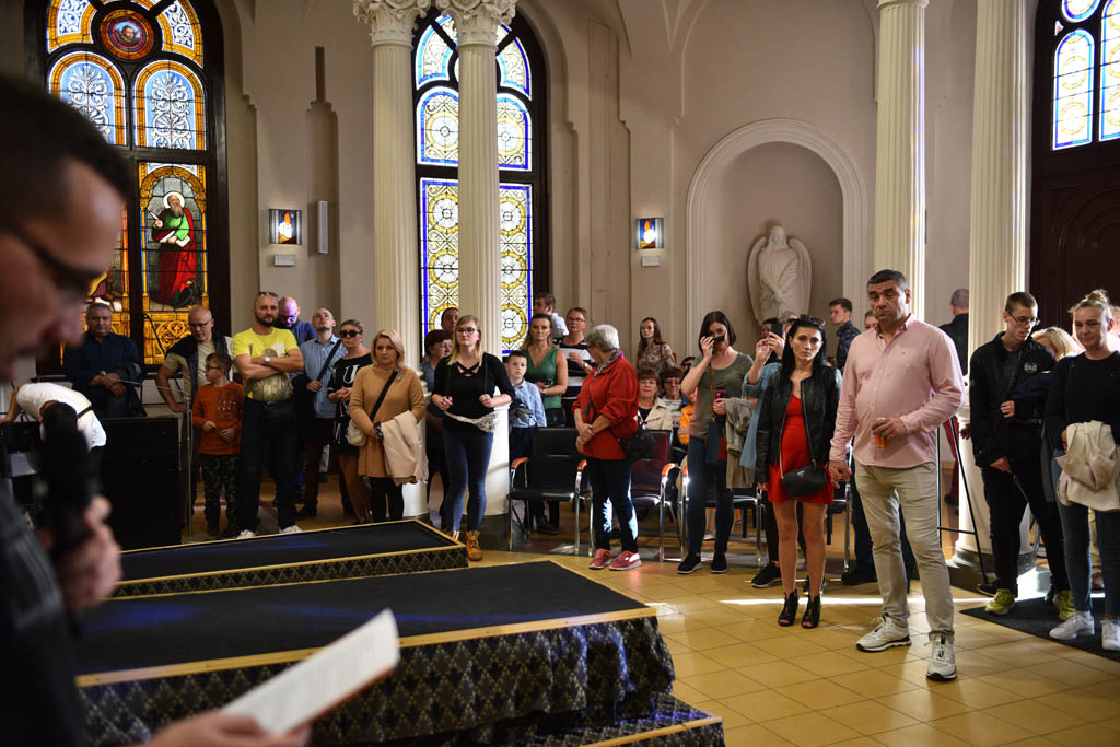 Legniczanie odkrywali tajemnice legnickiego cmentarza