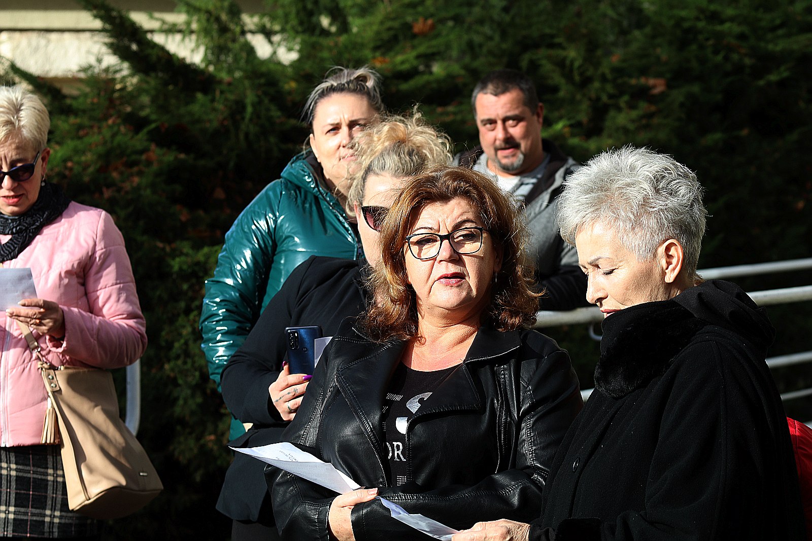 Pracownicy MOPS i DPS przez dwie godziny protestowali