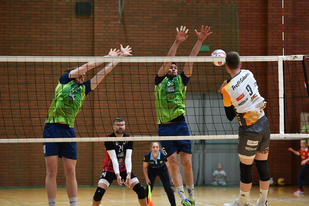 MKS Ikar Legnica - Trefl Gdańsk Młodzież  2:3