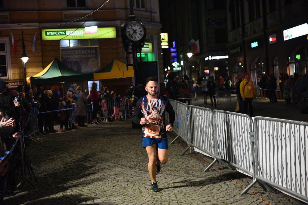Jan Kaczor triumfatorem Legnickiego Biegu Niepodległości