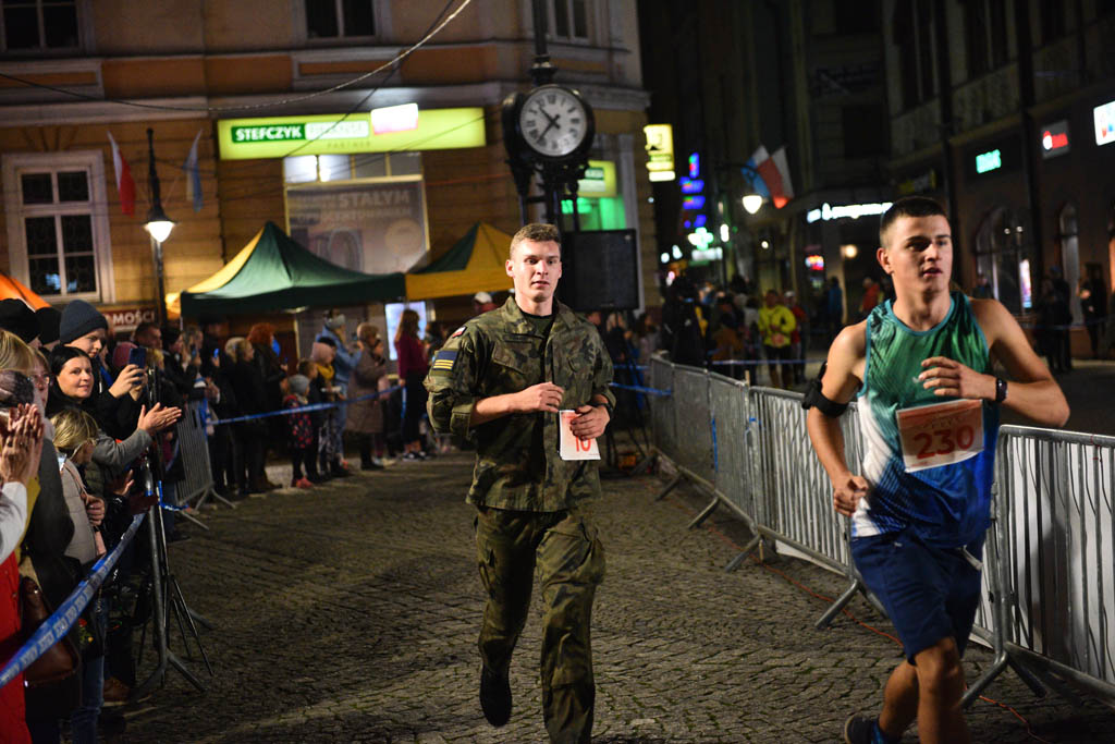 Jan Kaczor triumfatorem Legnickiego Biegu Niepodległości