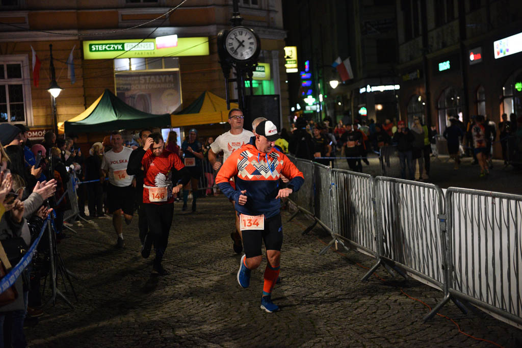 Jan Kaczor triumfatorem Legnickiego Biegu Niepodległości