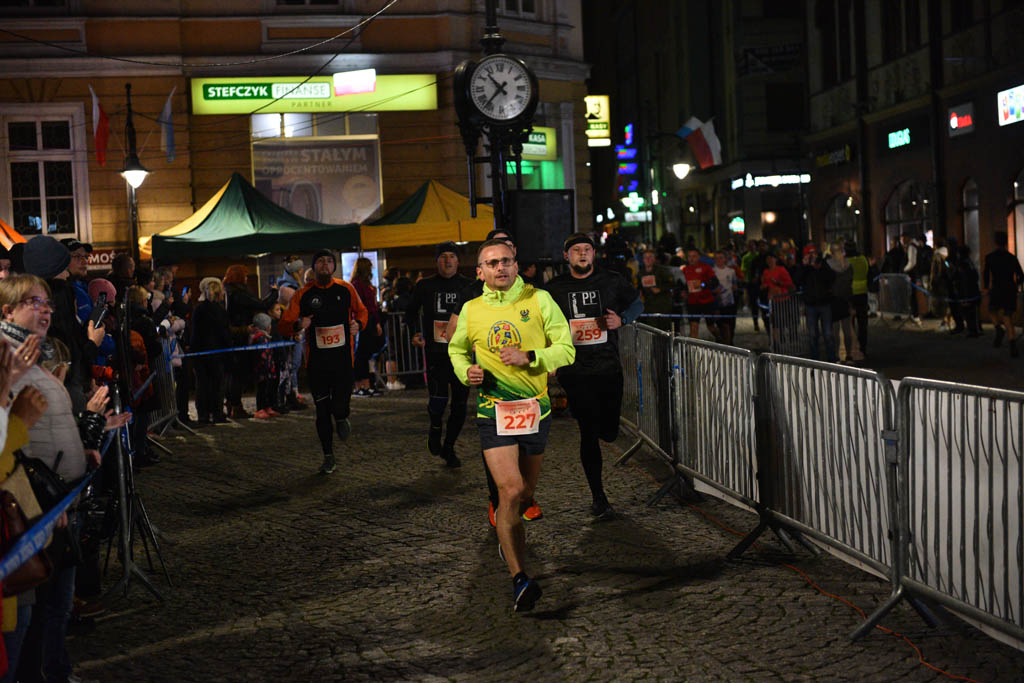 Jan Kaczor triumfatorem Legnickiego Biegu Niepodległości