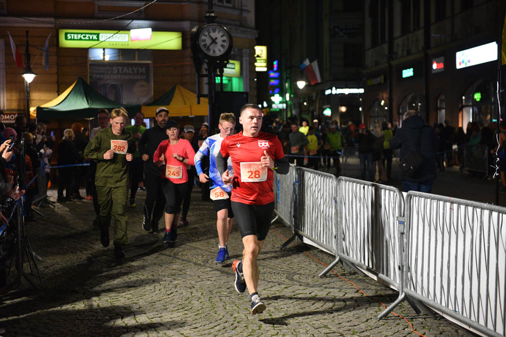Jan Kaczor triumfatorem Legnickiego Biegu Niepodległości