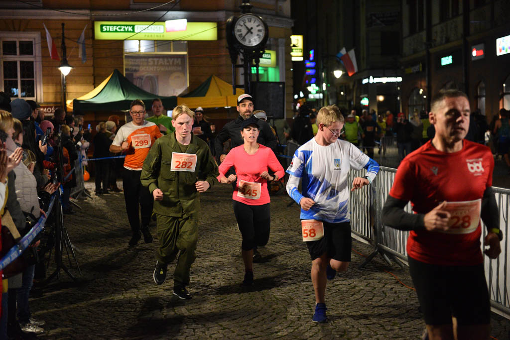 Jan Kaczor triumfatorem Legnickiego Biegu Niepodległości