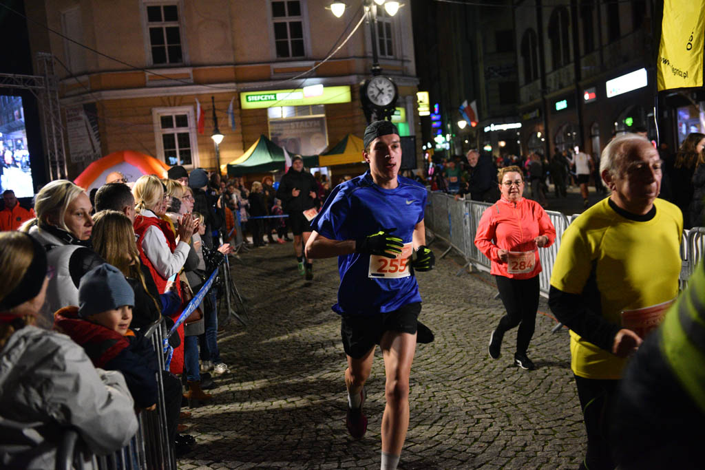 Jan Kaczor triumfatorem Legnickiego Biegu Niepodległości