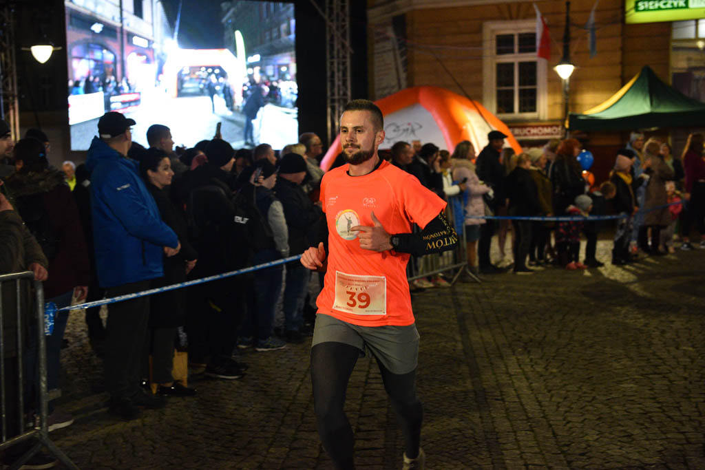 Jan Kaczor triumfatorem Legnickiego Biegu Niepodległości