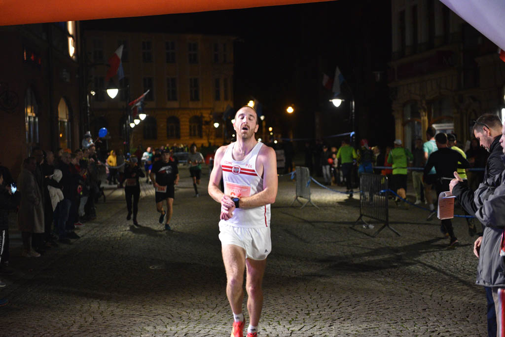 Jan Kaczor triumfatorem Legnickiego Biegu Niepodległości