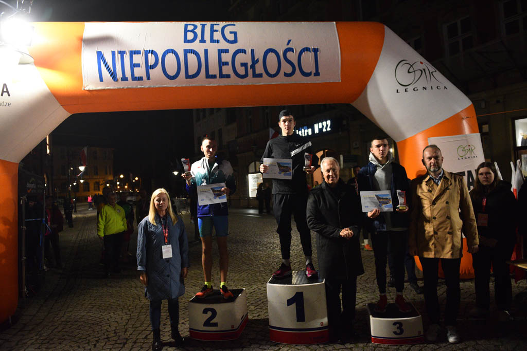 Jan Kaczor triumfatorem Legnickiego Biegu Niepodległości