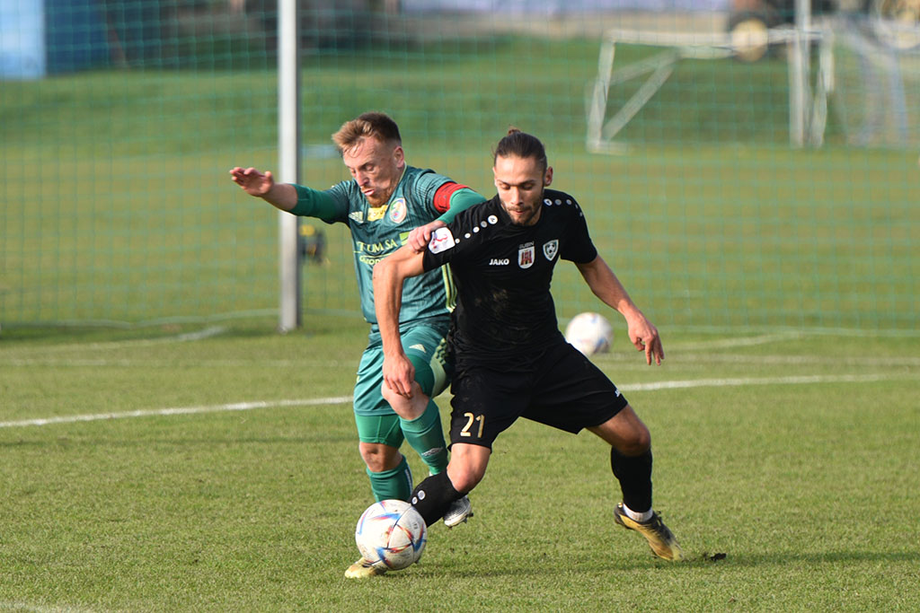 Tylko jeden punkt Miedzi II Legnica z Cariną Gubin