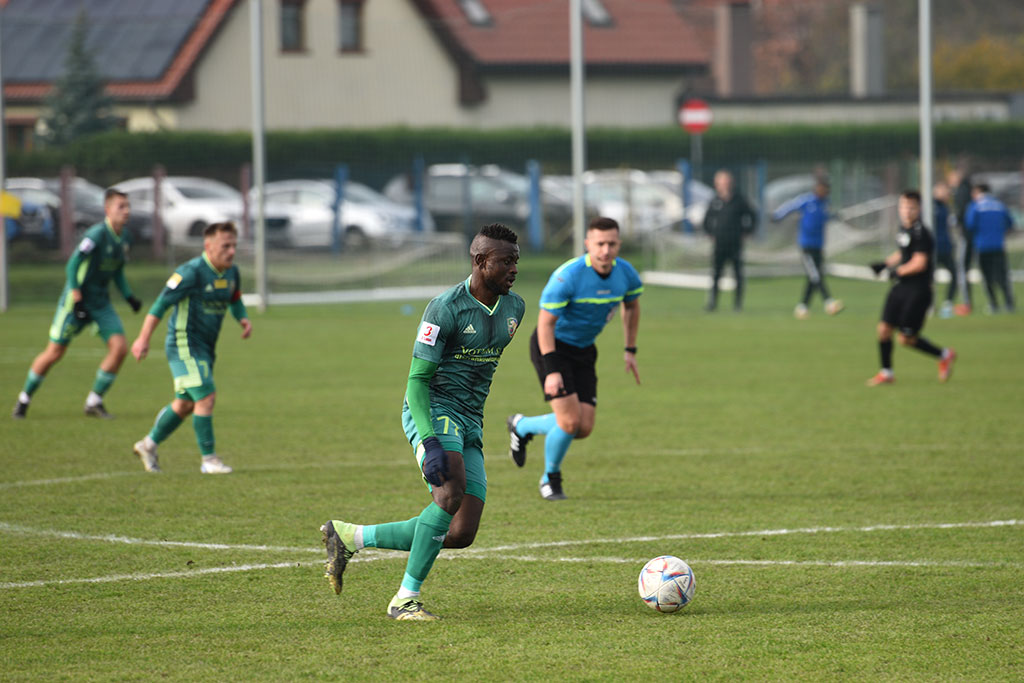 Tylko jeden punkt Miedzi II Legnica z Cariną Gubin
