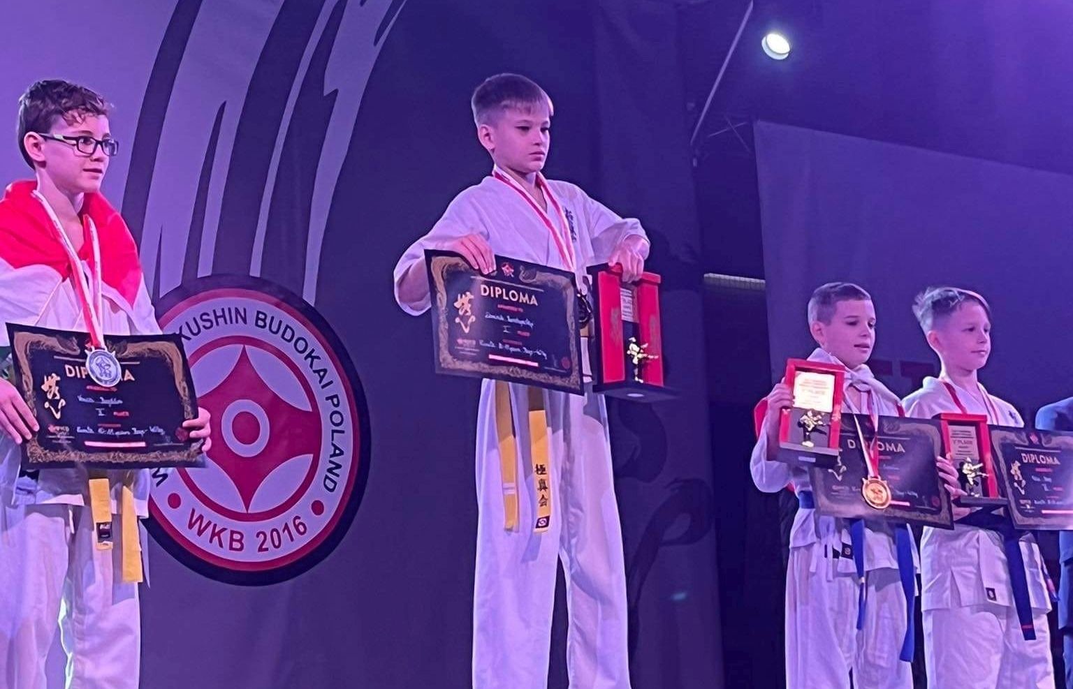 Medale legniczan w Mistrzostwach Europy Karate Kyokushin