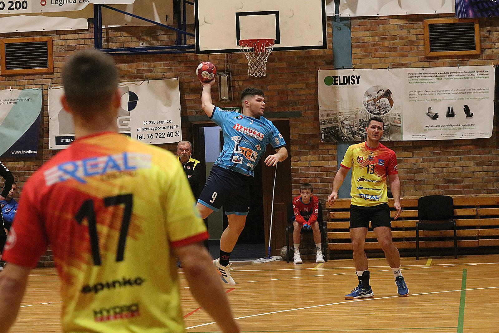 Ósme zwycięstwo w lidze Siódemki Miedź Huras Legnica