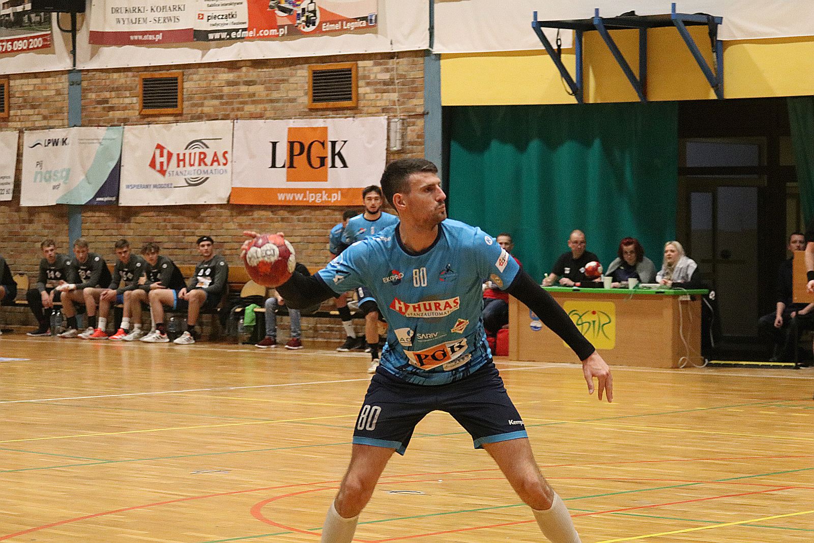 Ósme zwycięstwo w lidze Siódemki Miedź Huras Legnica