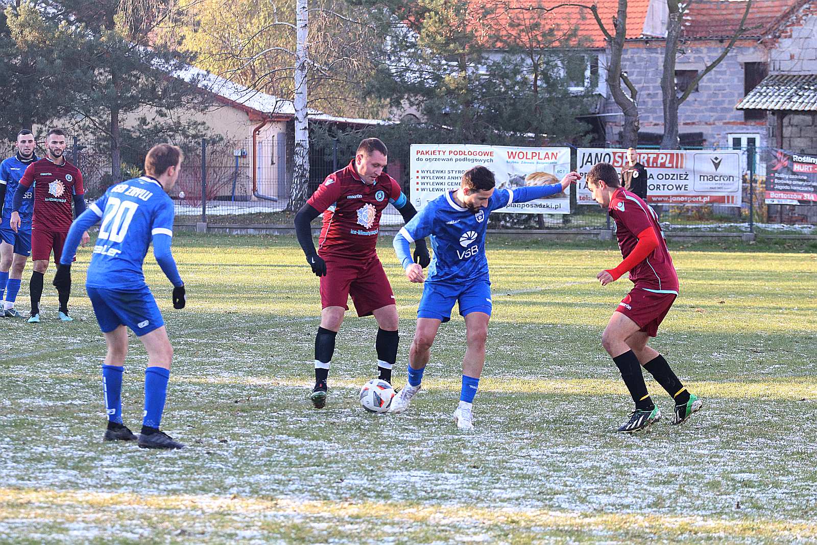Podział punktów w derbach gminy Legnickie Pole