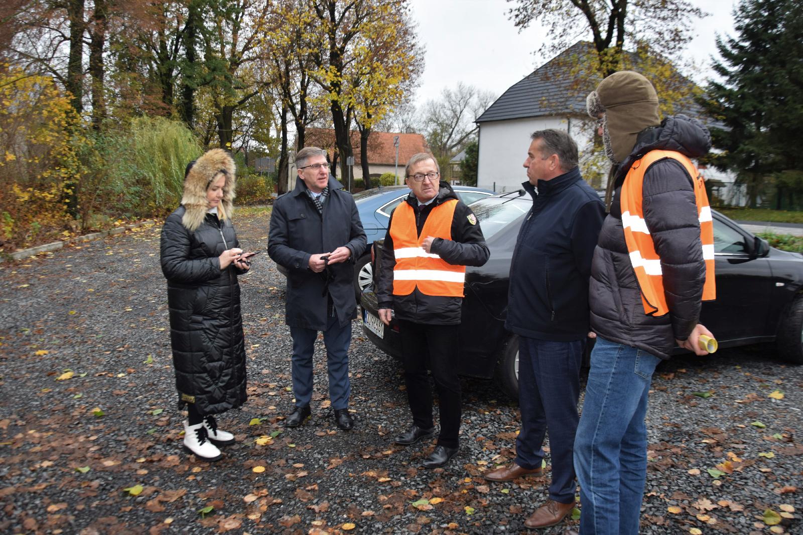 Droga w Krzywej. Kolejną wspólną inwestycją powiatu i gminy