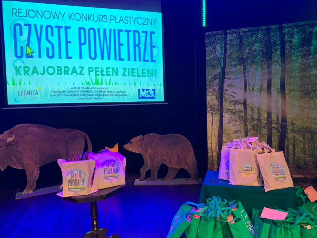 Konkurs platyczny: Czyste powietrze – krajobraz pełen zieleni
