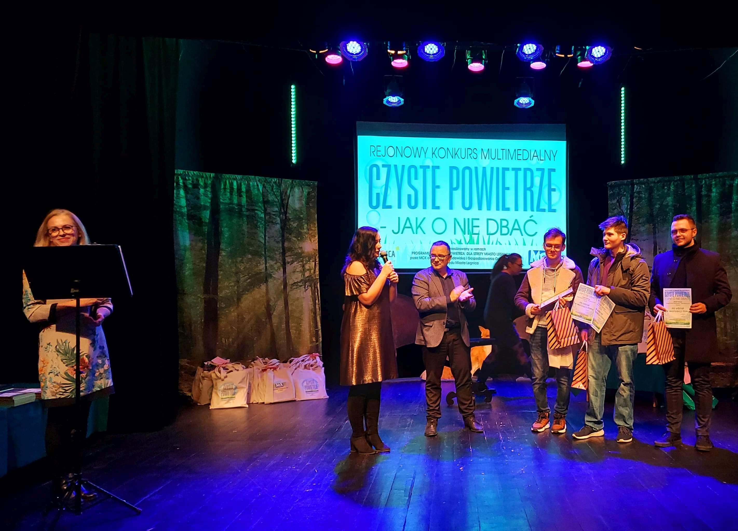 Konkurs platyczny: Czyste powietrze – krajobraz pełen zieleni
