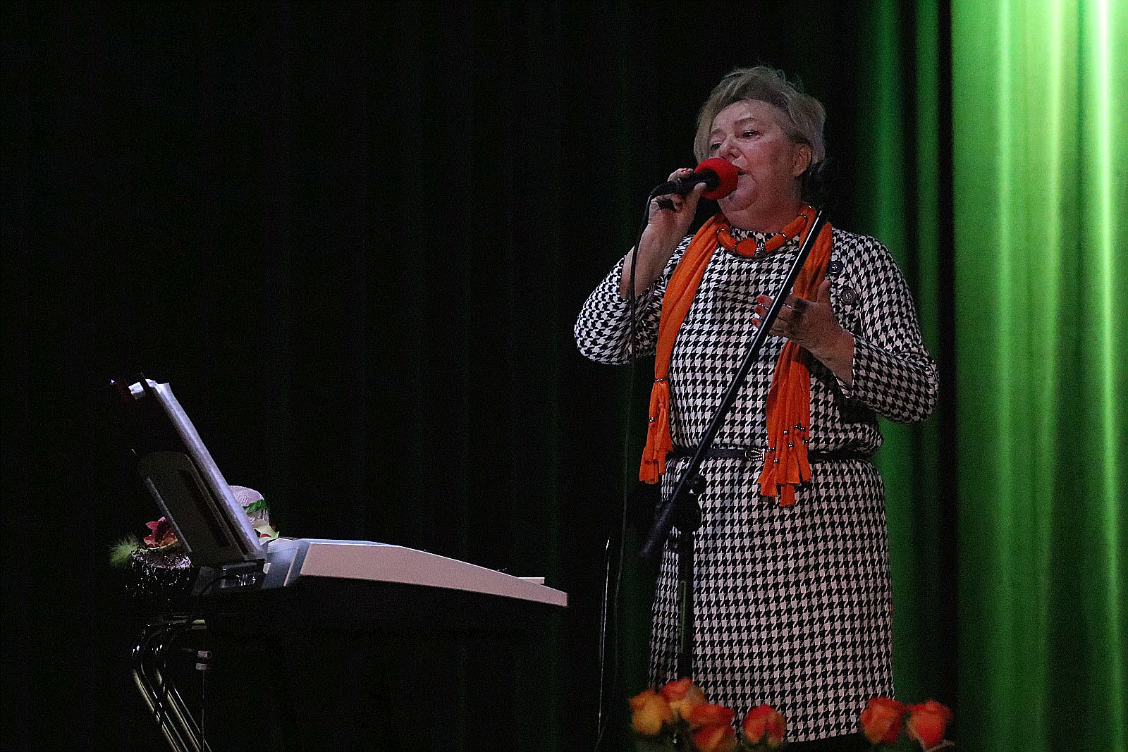 Koncert Teresy Pauch “Jesienne Róże” w Domu Kultury Atrium