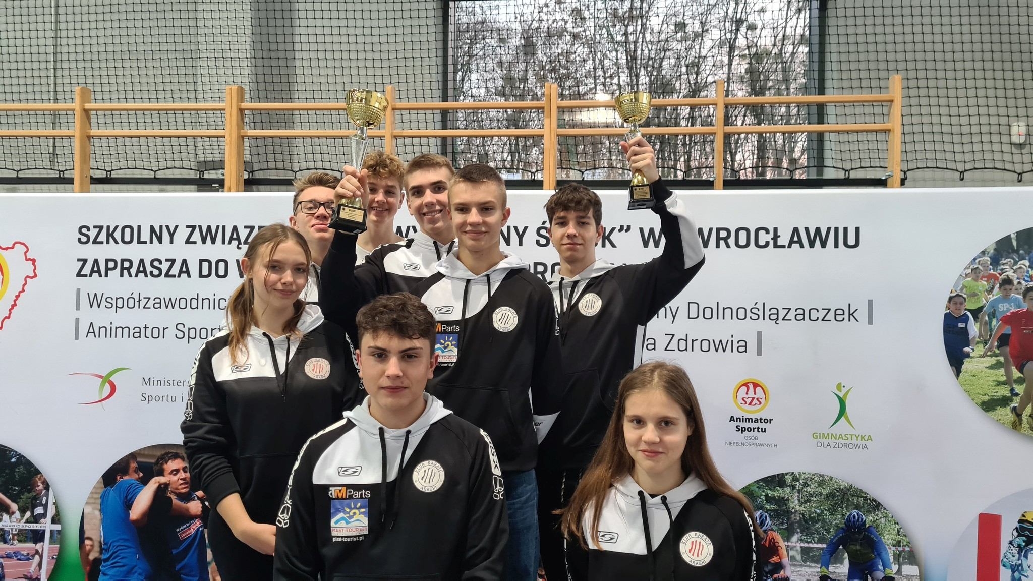 II liceum Ogólnokształcące ma najlepszych karateków w Legnicy