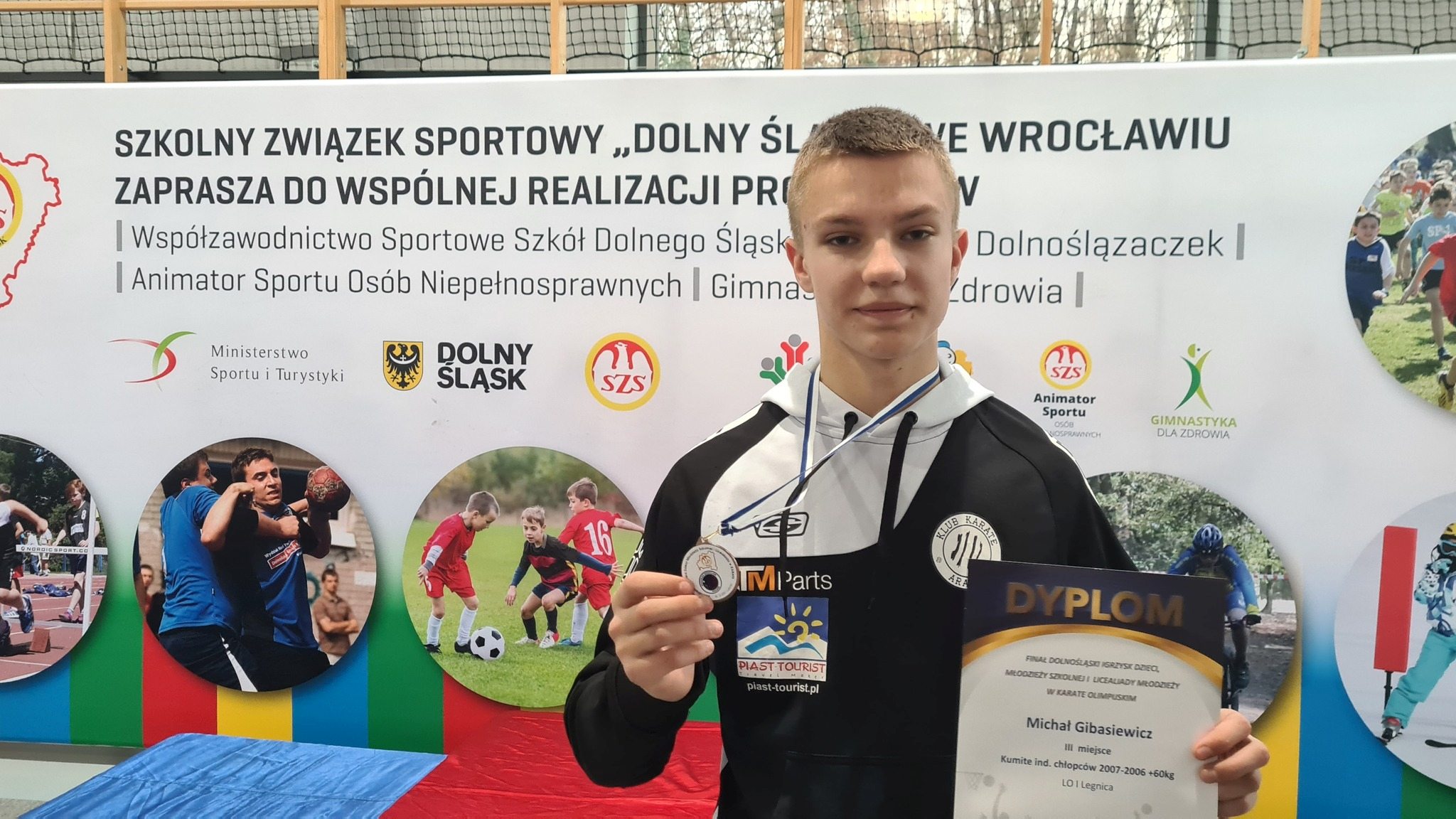 II liceum Ogólnokształcące ma najlepszych karateków w Legnicy