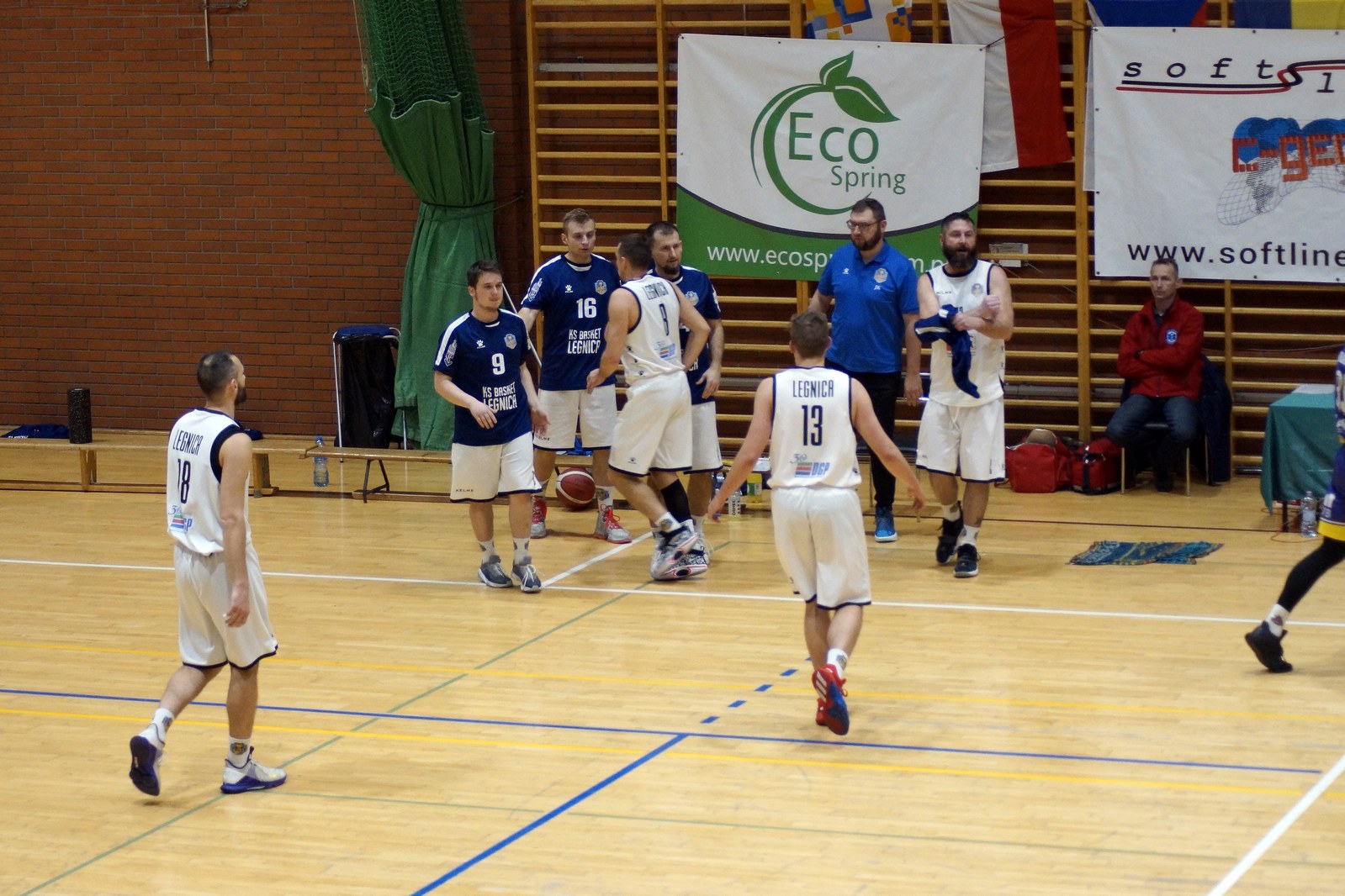 Basket Legnica po wygranej z Kłodzkiem zostaje liderem