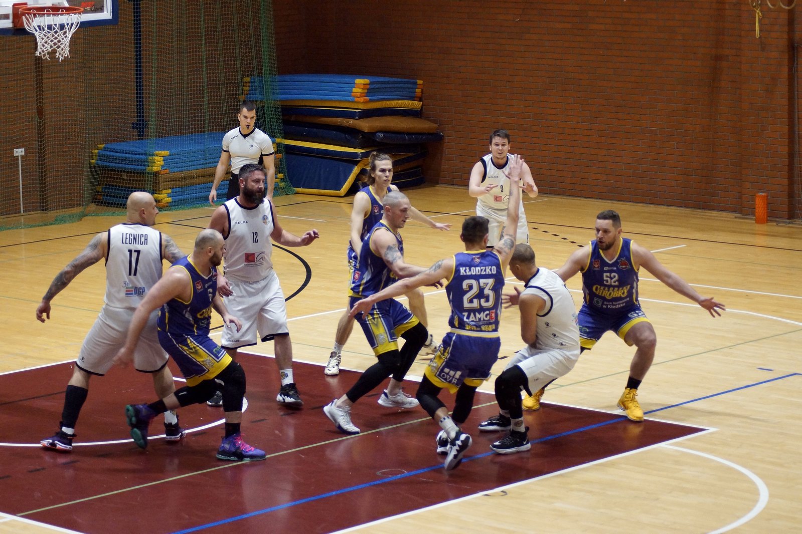 Basket Legnica po wygranej z Kłodzkiem zostaje liderem