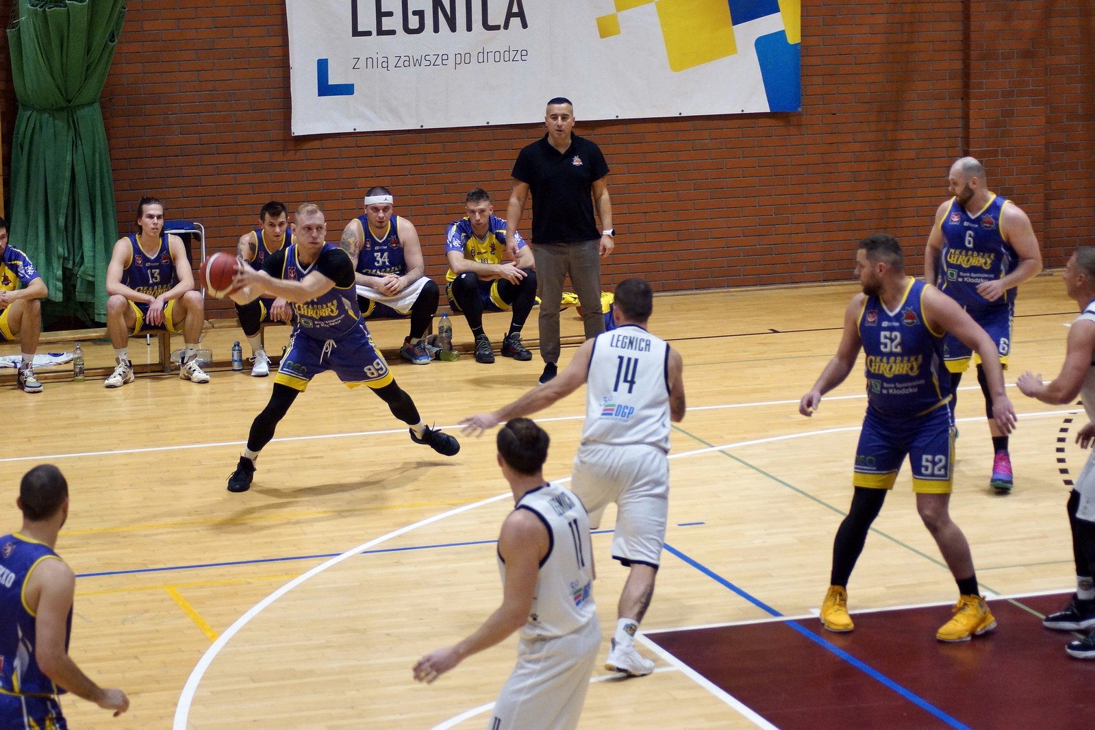 Basket Legnica po wygranej z Kłodzkiem zostaje liderem