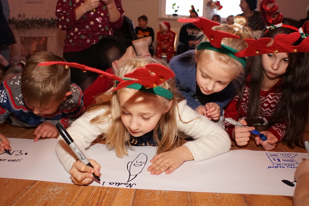 Święty Mikołaj rozpoczął swoją wizytę w gminie Kunice