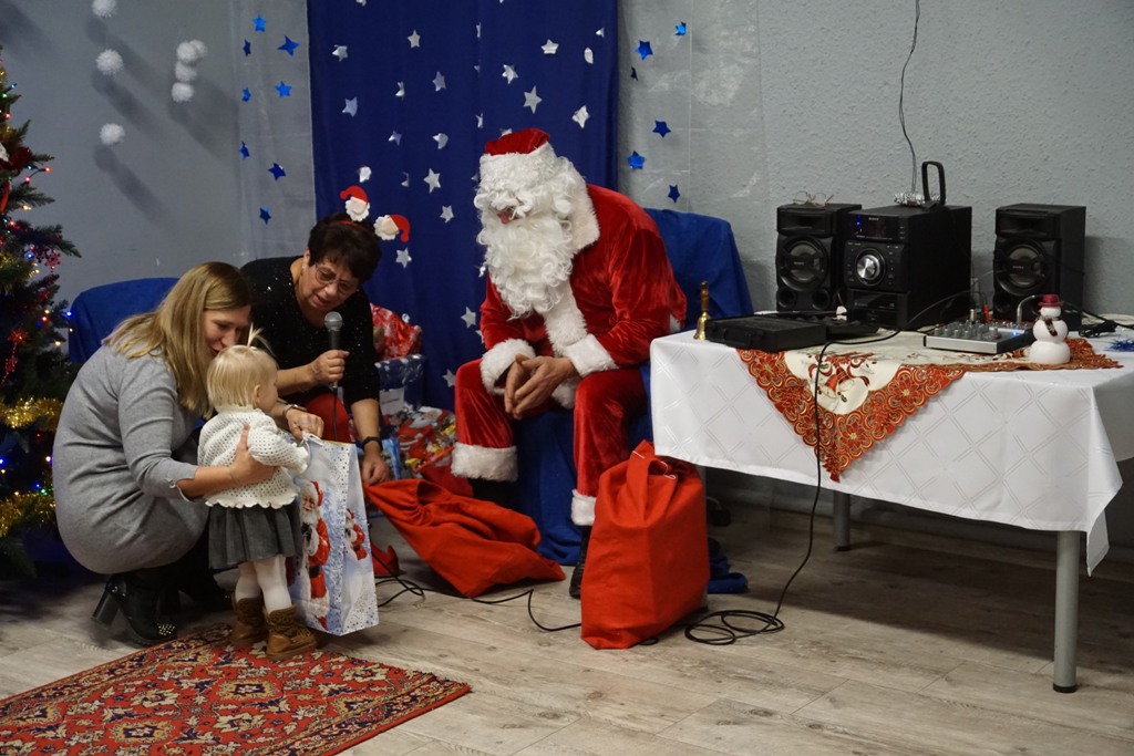 Święty Mikołaj rozpoczął swoją wizytę w gminie Kunice