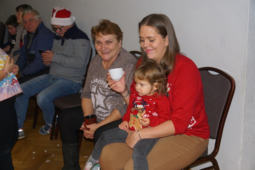 Święty Mikołaj rozpoczął swoją wizytę w gminie Kunice