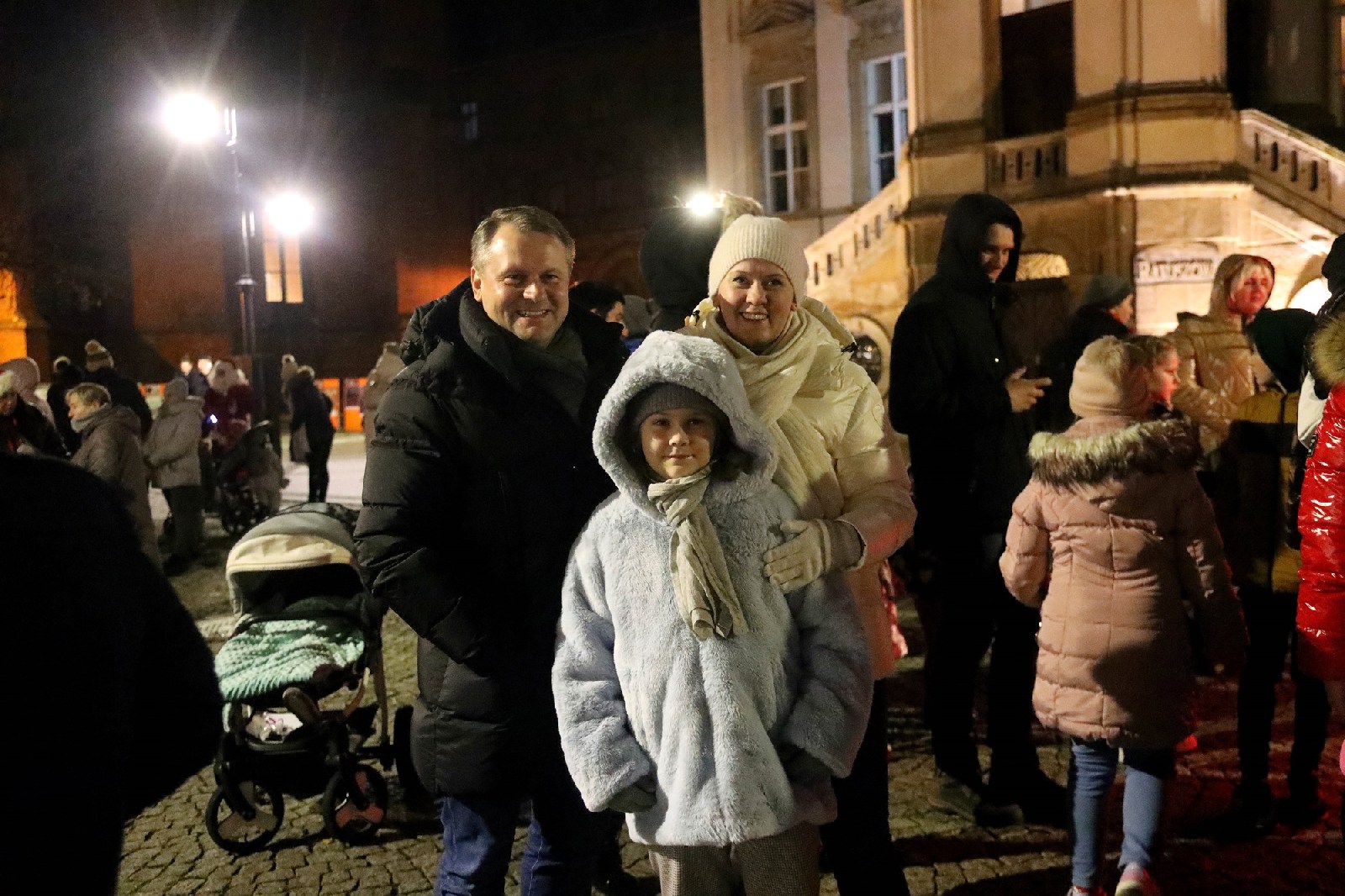 Rozbłysły świąteczne iluminacje w centrum miasta