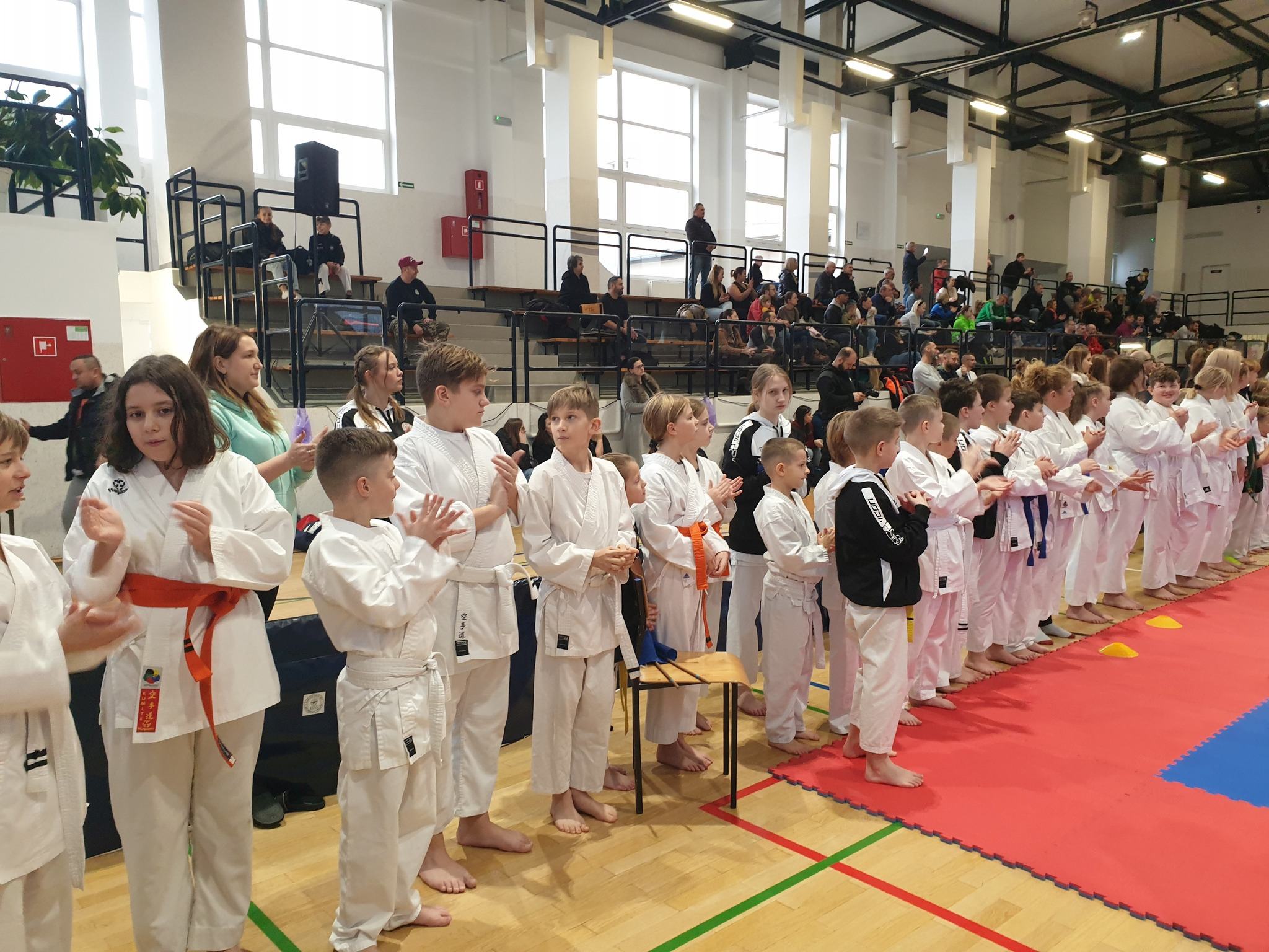 Mikołajkowy Turniej Karate Dzieci i Młodzieży w Chobieni