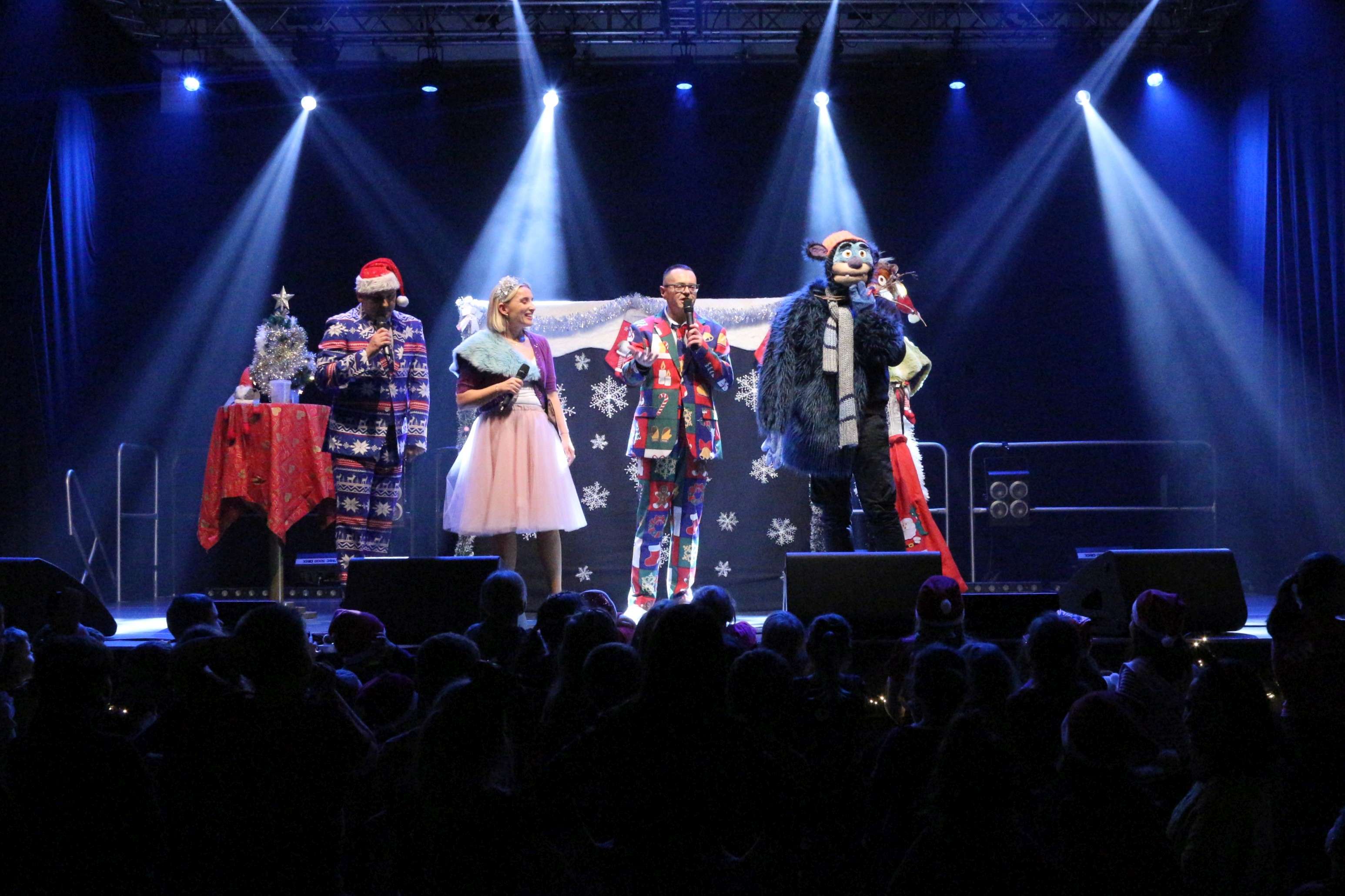 Mikołajkowy spektakl w Legnickim Centrum Kultury