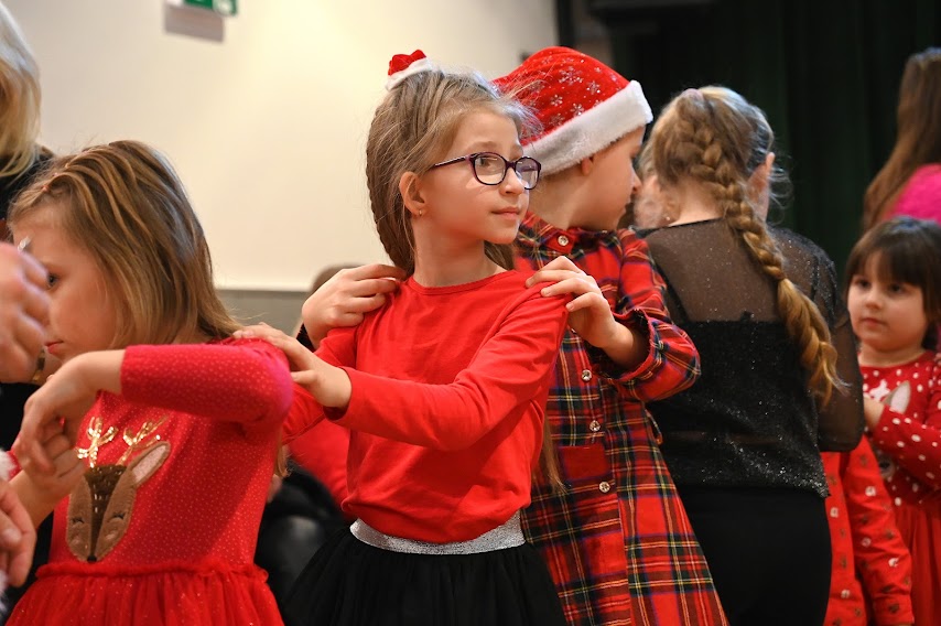 Mikołaj dotarł do dzieci w Domu Kultury 