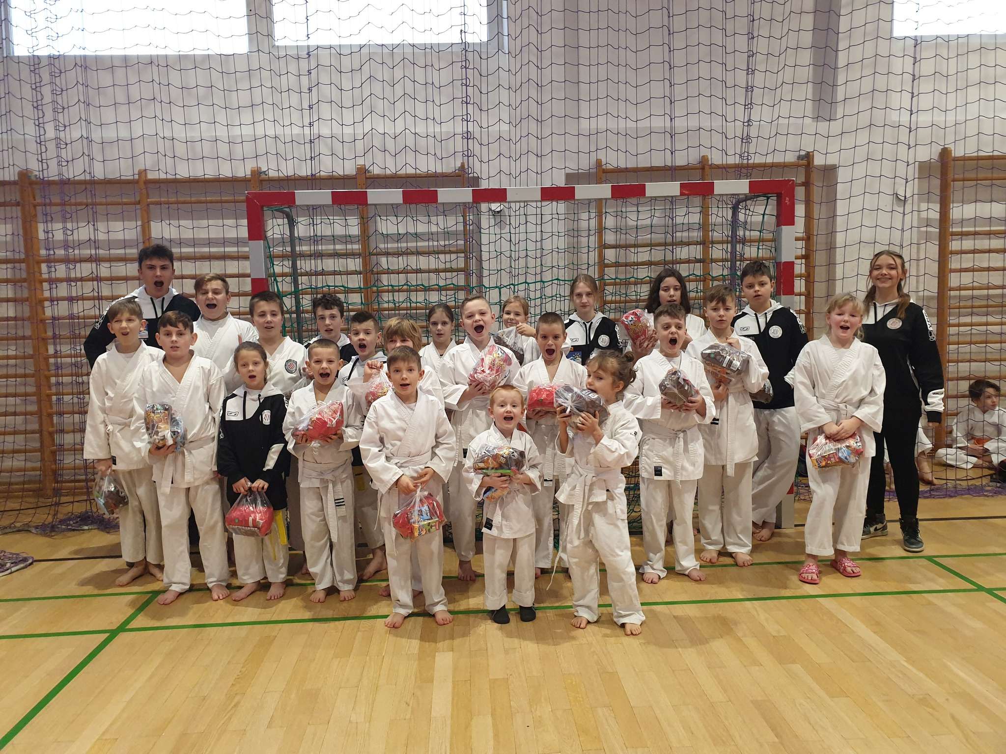 Mikołajkowy Turniej Karate Dzieci i Młodzieży w Chobieni