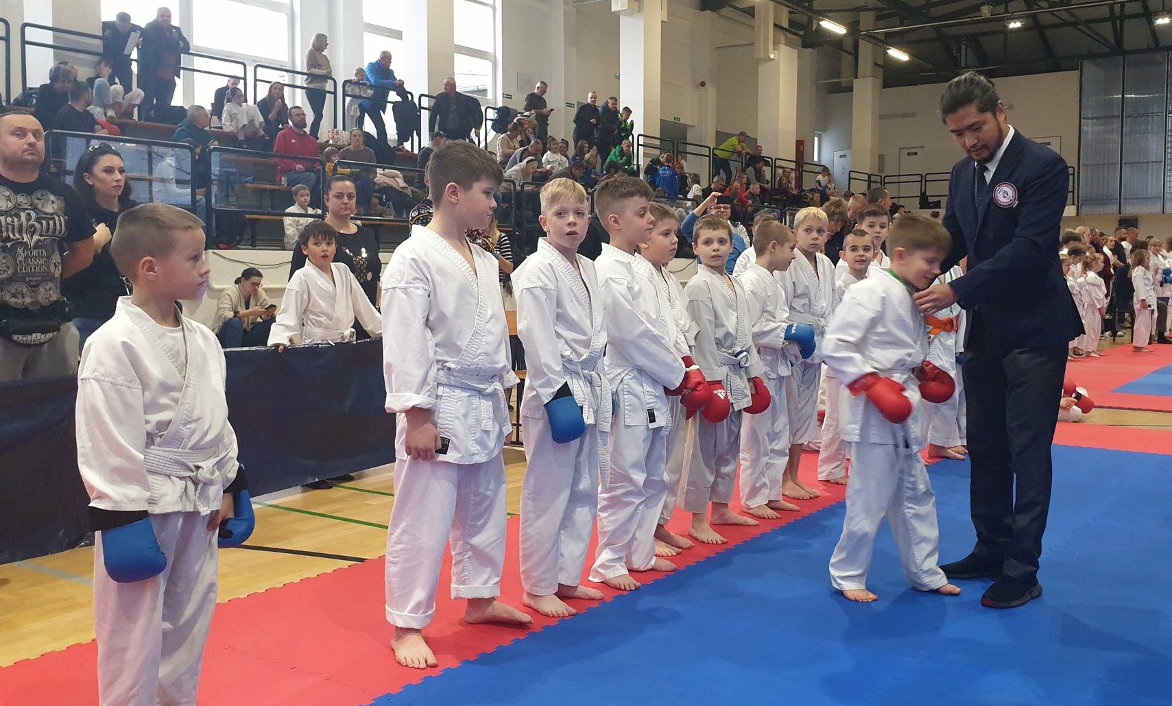 Mikołajkowy Turniej Karate Dzieci i Młodzieży w Chobieni