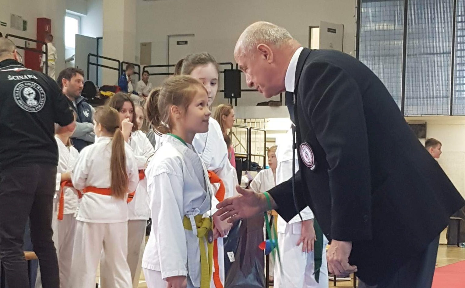 Mikołajkowy Turniej Karate Dzieci i Młodzieży w Chobieni