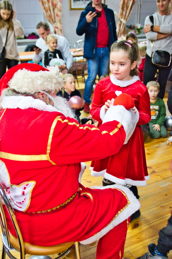 Mikołaj odwiedził dzieci z miasta i gminy Prochowice