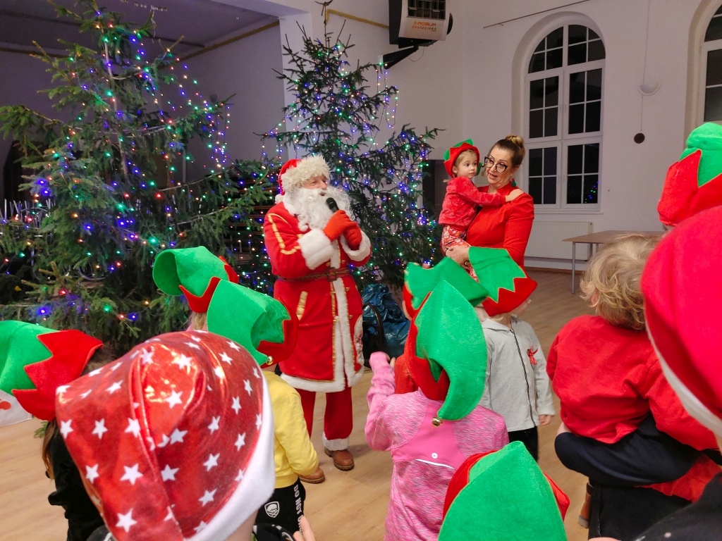 Mikołaj odwiedził dzieci z miasta i gminy Prochowice